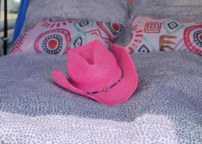 Endlesscampervan Kemping *